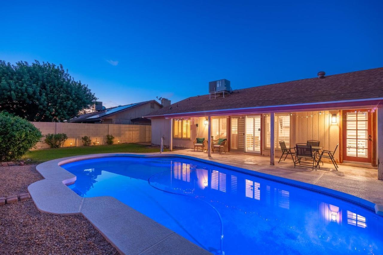 Large Pool With Diving Board, Remodeled 3Bdrm, Near State Farm Stdm And More! بيوريا المظهر الخارجي الصورة